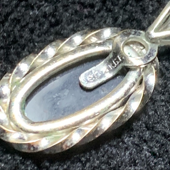 Black Onyx & White Gold Pendant on 10K Gold Chain - Picture 4 of 10